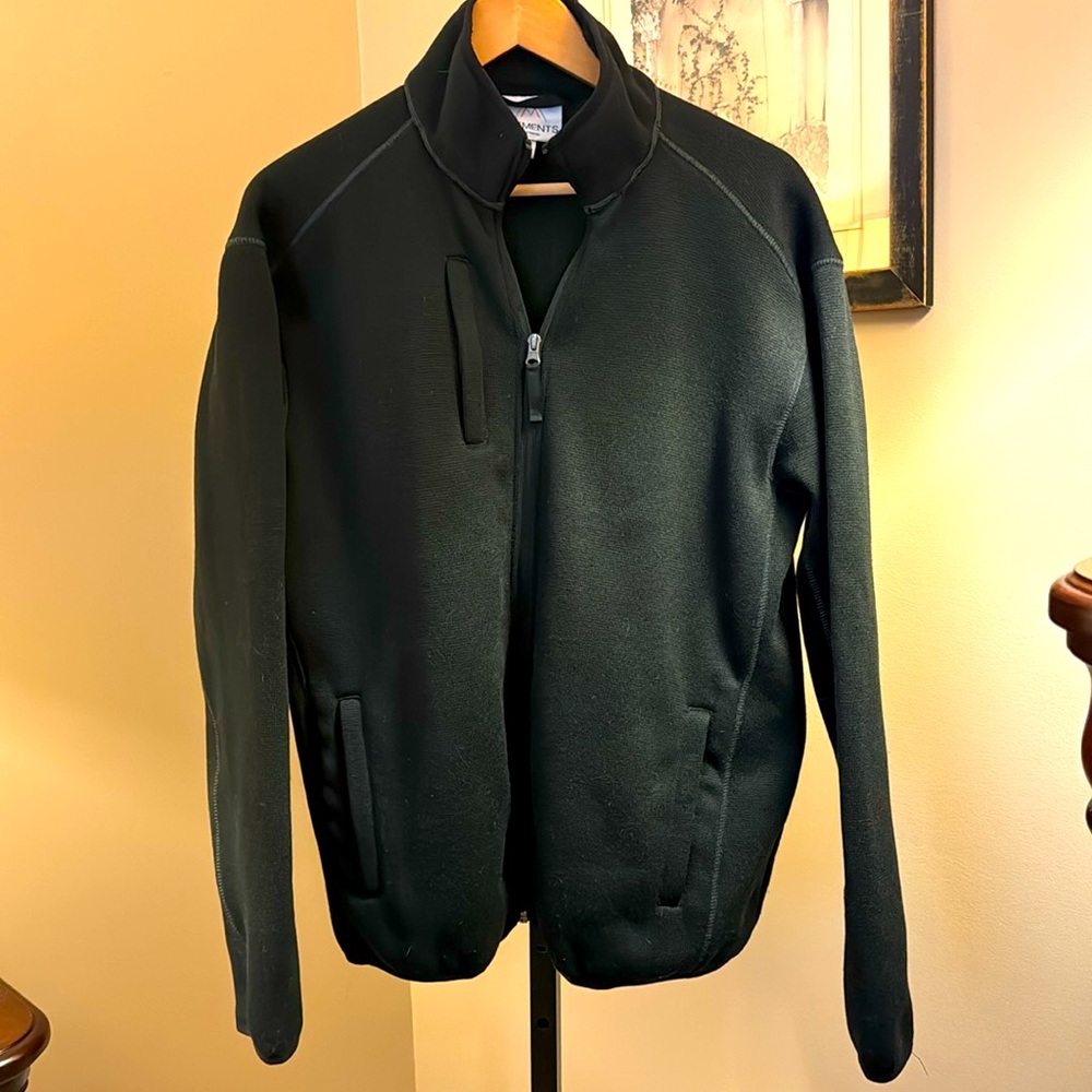 Elements men’s black knit jacket with fleece lining. Size Large